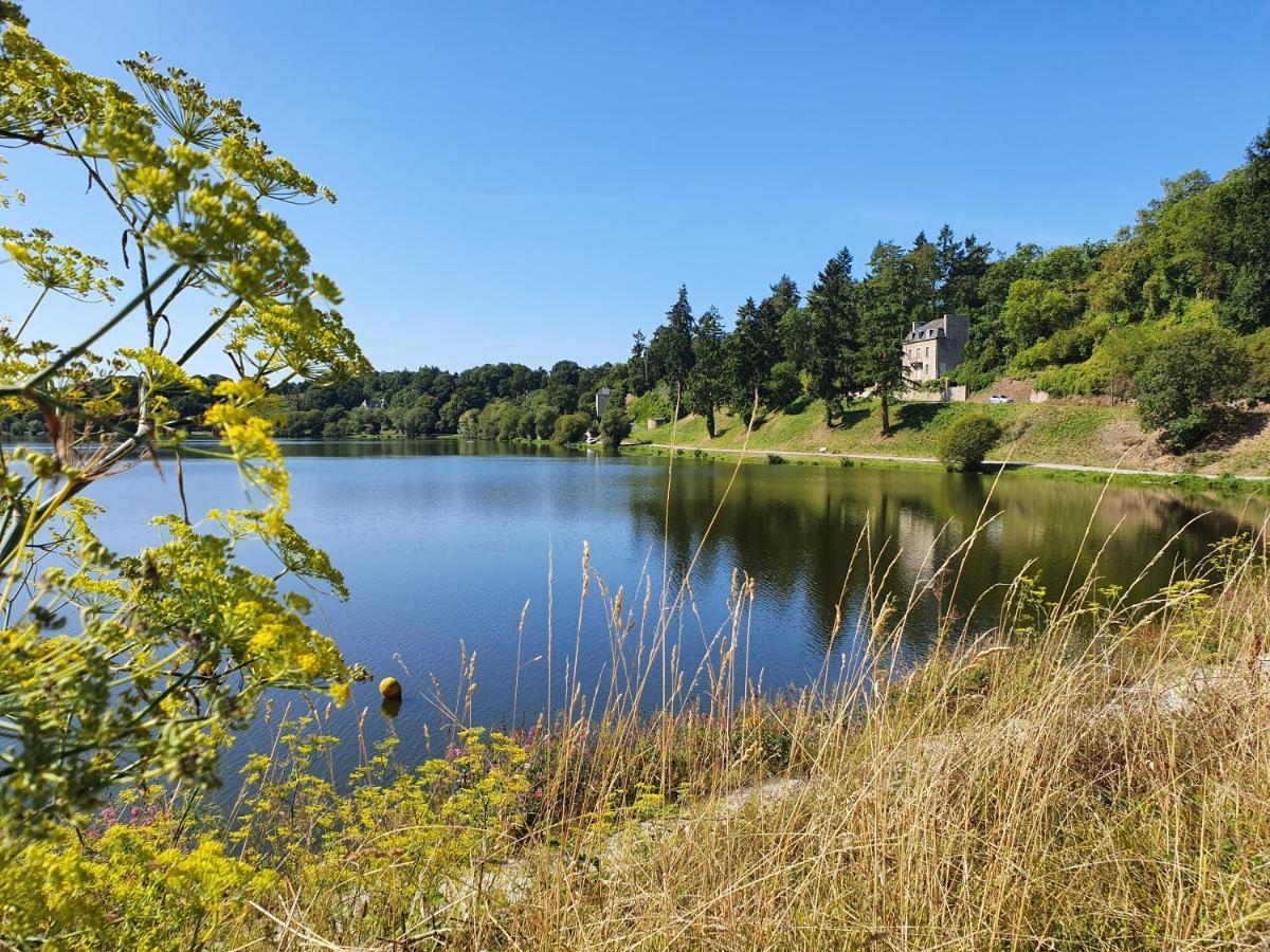 Апартаменти Les Forges Du Lou Jugon-les-Lacs Екстер'єр фото